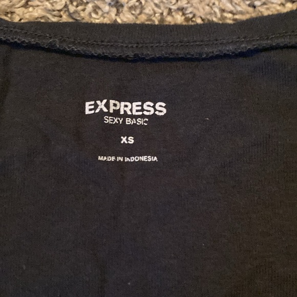 Express XS Black Top - Picture 2 of 2